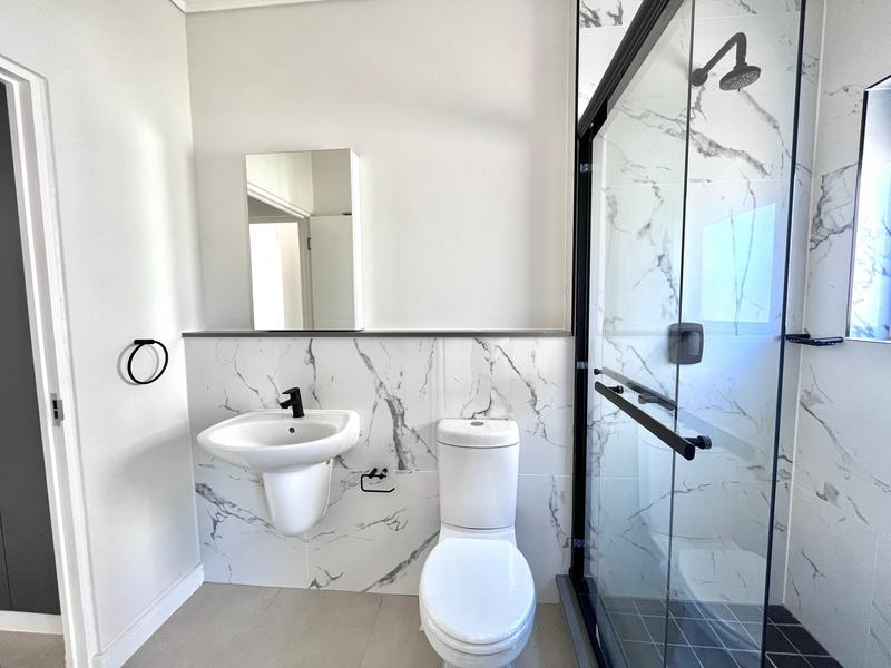 2 Bedroom Property for Sale in The Huntsman Western Cape